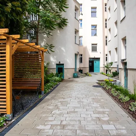 Szmaragd & Grafit 5 Min Od Starego Rynku Apartment